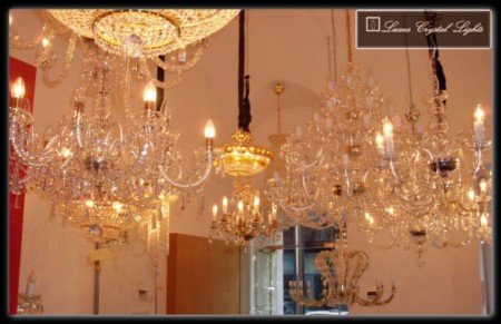 Obchod s krištáľovými svietidlami - Budapešť, Maďarsko